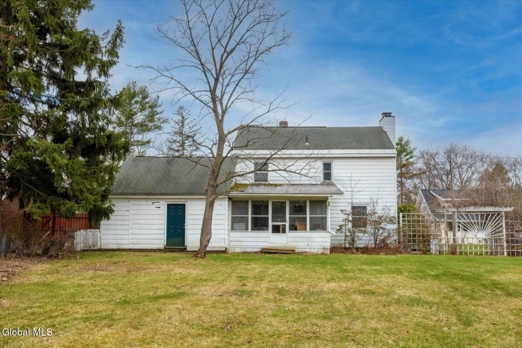 1423 Belmont Avenue Schenectady NY 12308