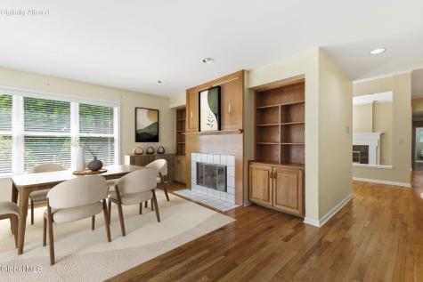 703 Maple Lane Niskayuna NY 12309
