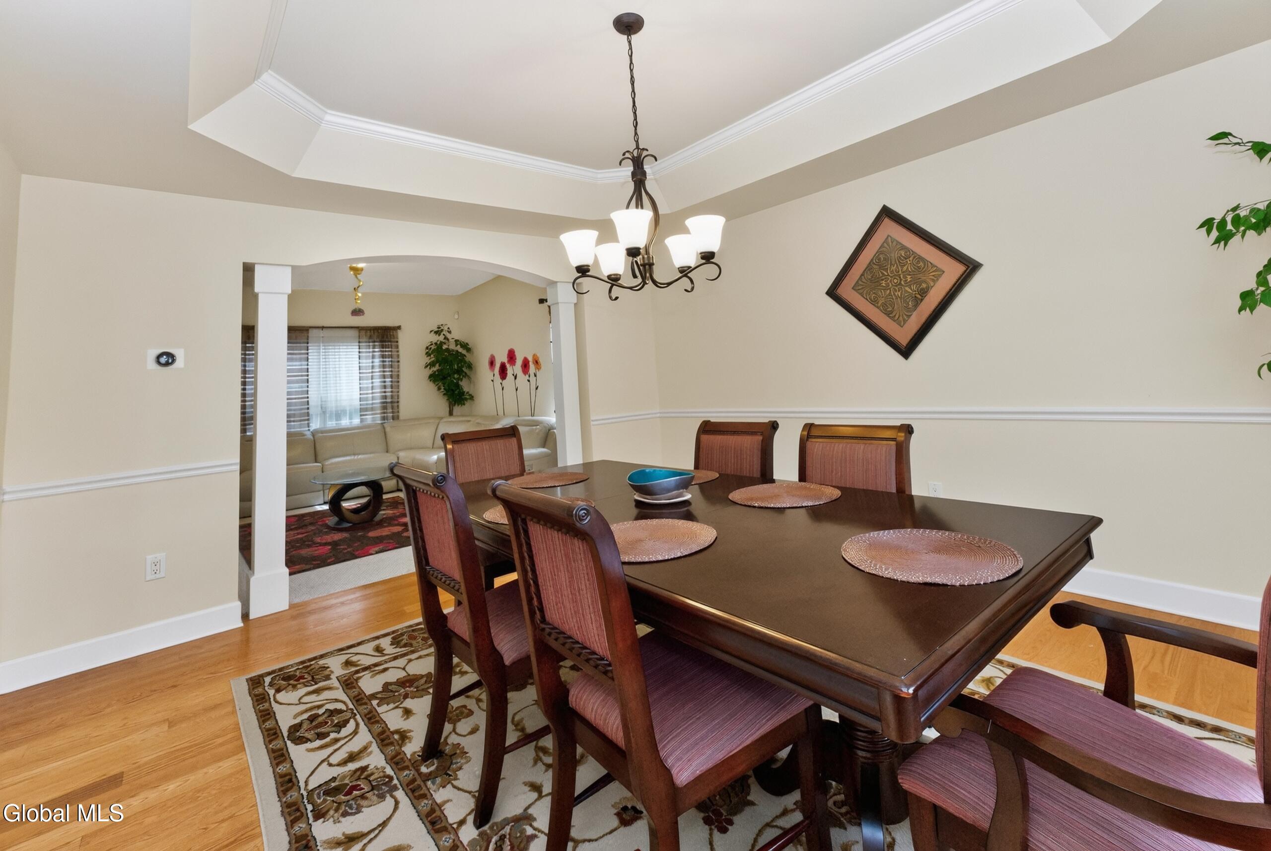 8 Peacham Road Watervliet NY 12189