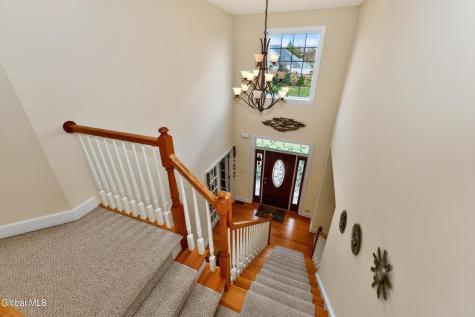 8 Peacham Road Watervliet NY 12189
