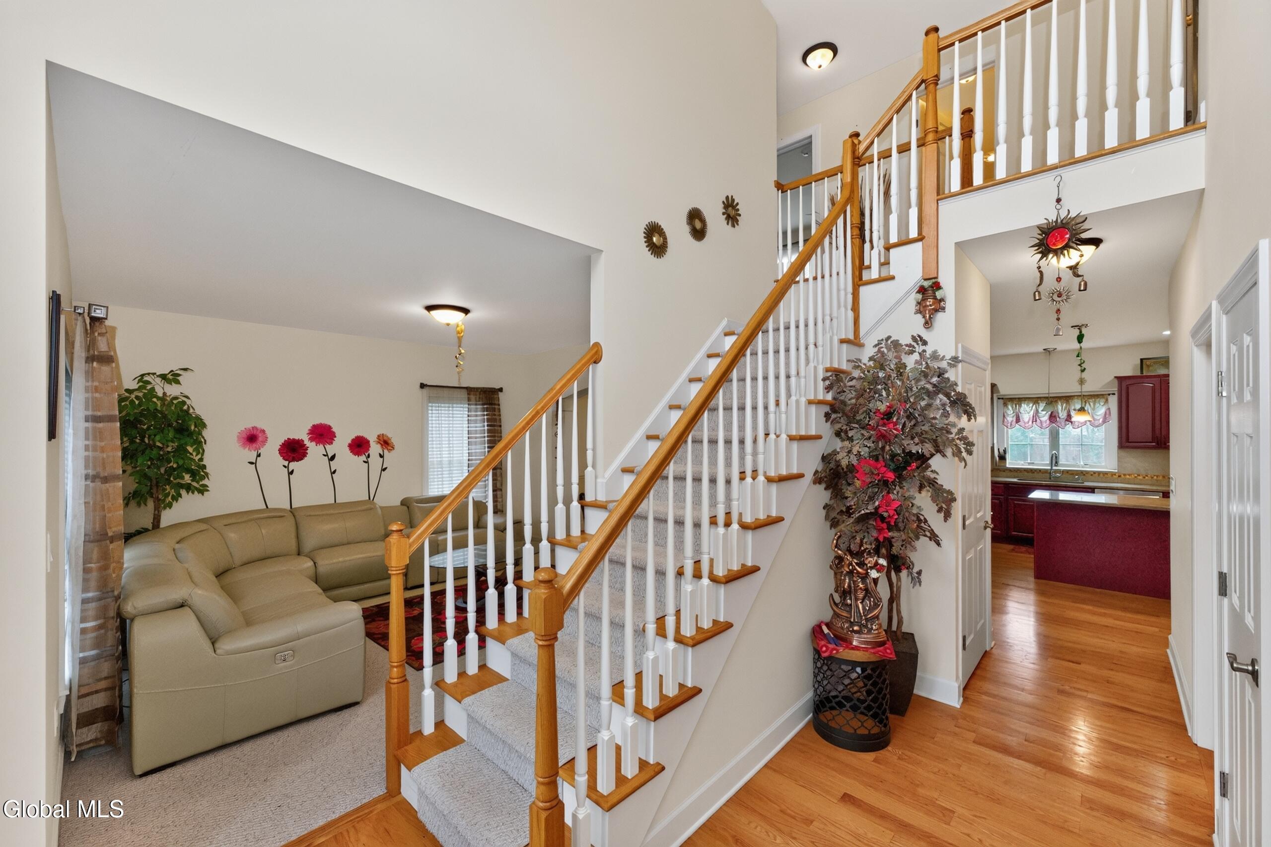 8 Peacham Road Watervliet NY 12189