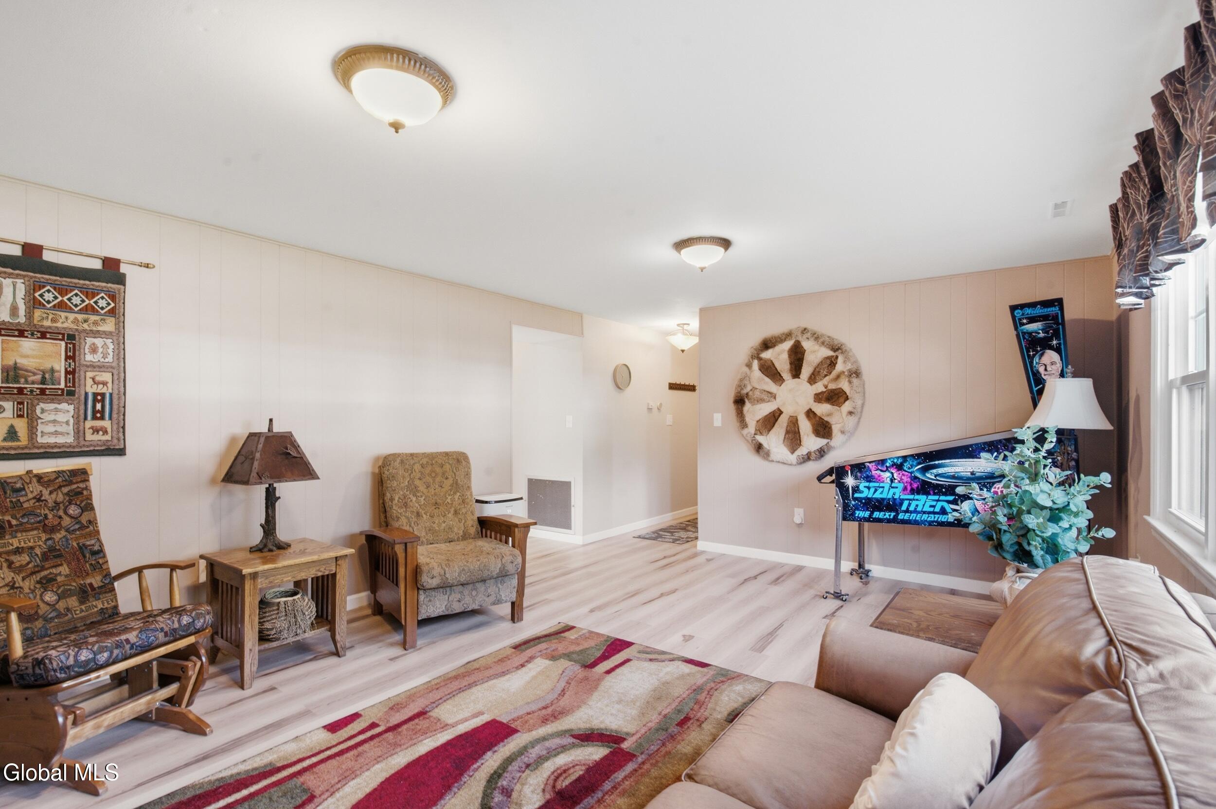 30 Hadel Road Glenville NY 12302