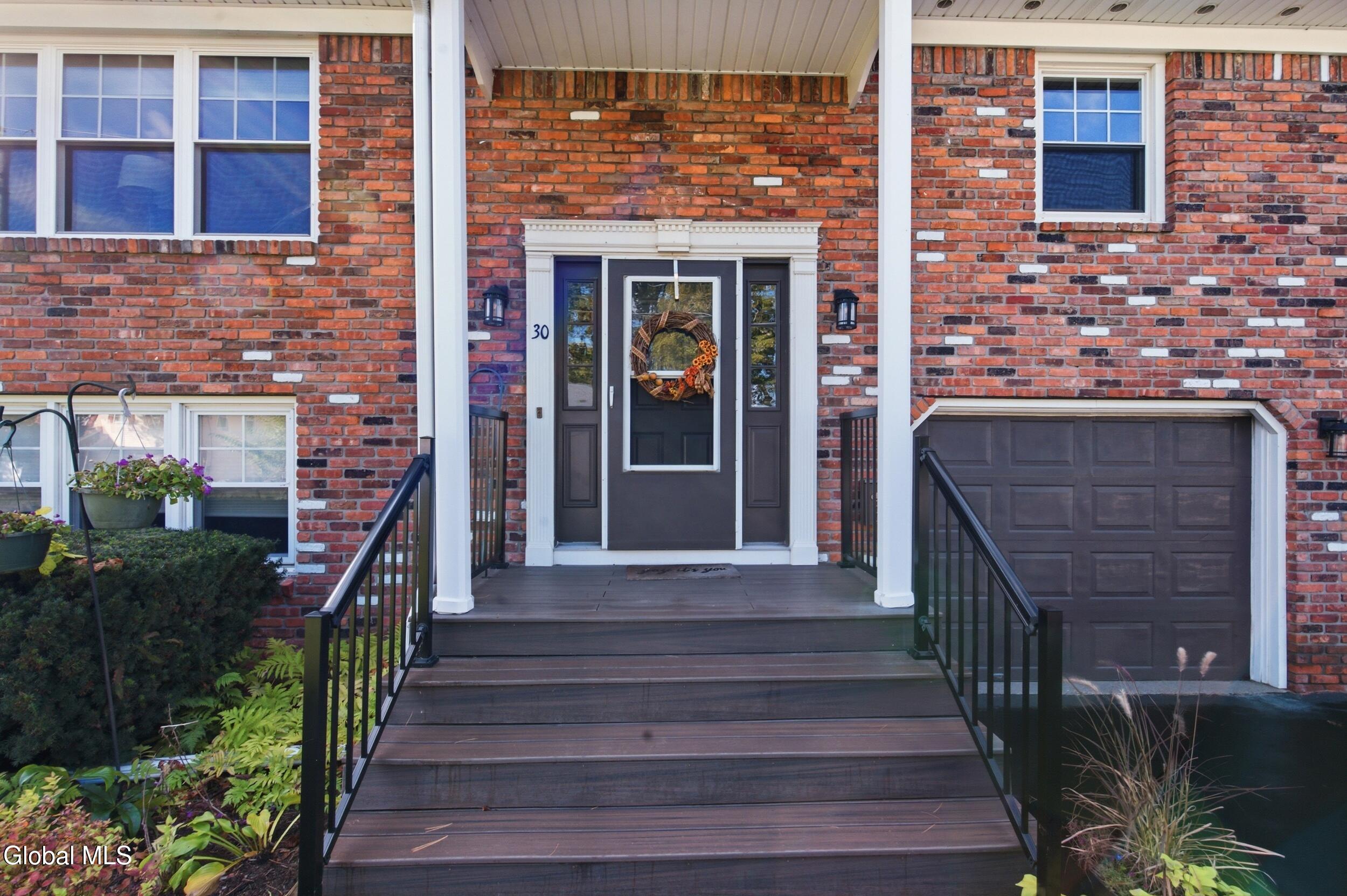 30 Hadel Road Glenville NY 12302