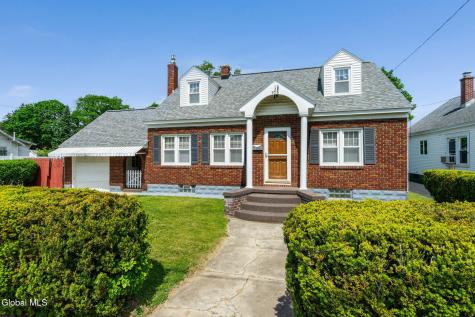 905 Vischer Avenue Schenectady NY 12306