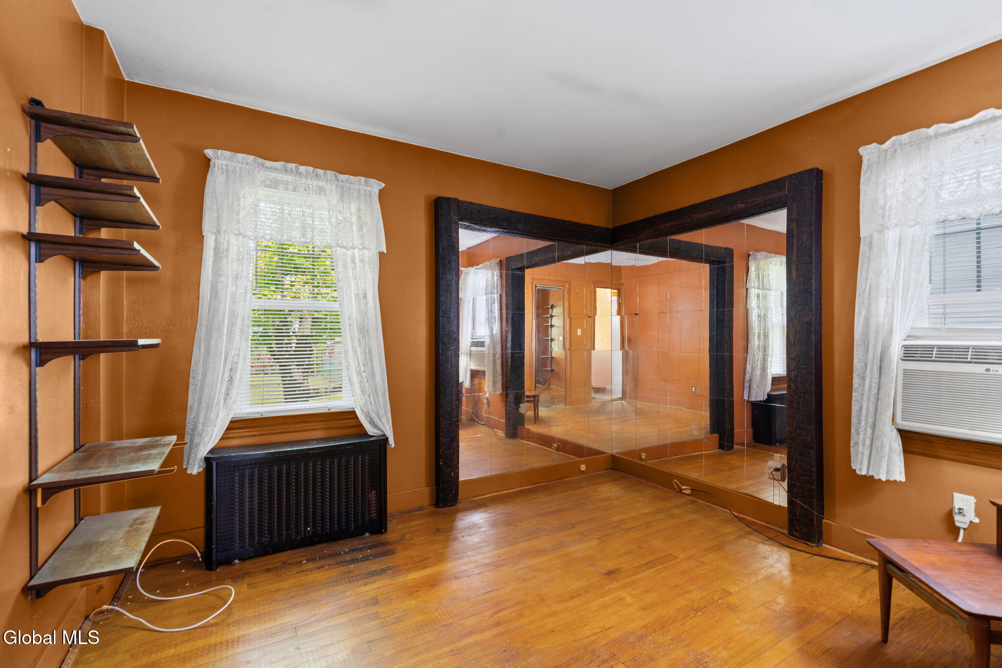 905 Vischer Avenue Schenectady NY 12306