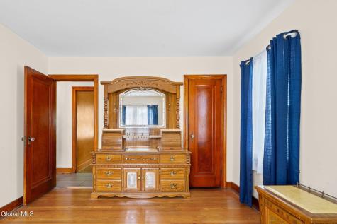 905 Vischer Avenue Schenectady NY 12306