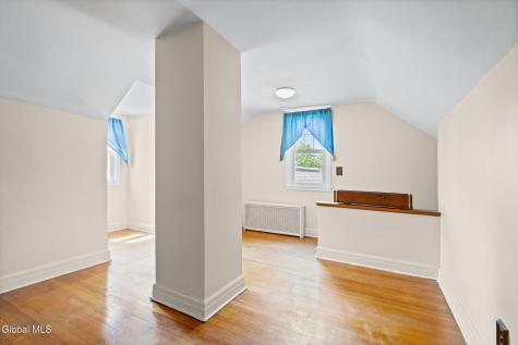 905 Vischer Avenue Schenectady NY 12306