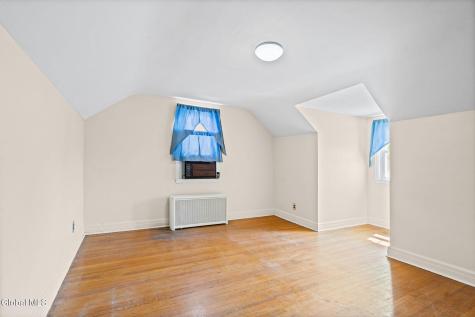 905 Vischer Avenue Schenectady NY 12306