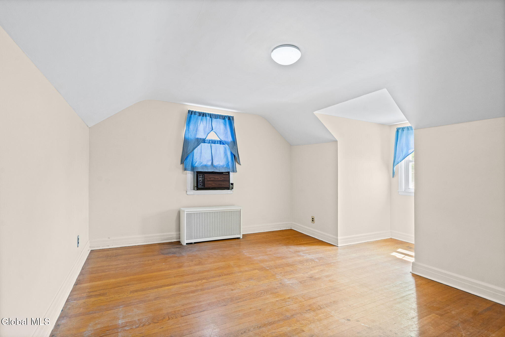 905 Vischer Avenue Schenectady NY 12306