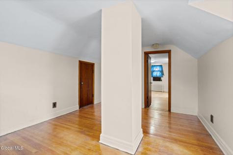 905 Vischer Avenue Schenectady NY 12306