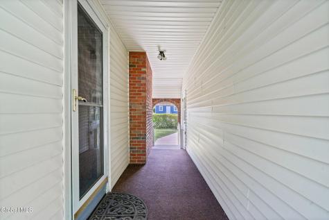905 Vischer Avenue Schenectady NY 12306