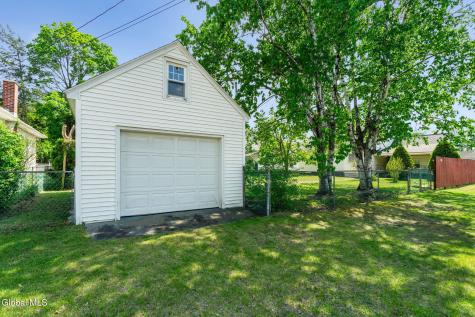 905 Vischer Avenue Schenectady NY 12306