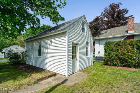 905 Vischer Avenue Schenectady NY 12306