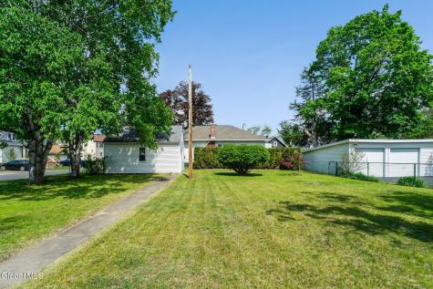 905 Vischer Avenue Schenectady NY 12306
