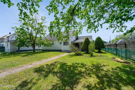 905 Vischer Avenue Schenectady NY 12306