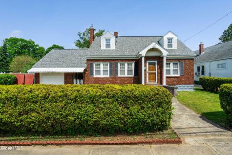 905 Vischer Avenue Schenectady NY 12306