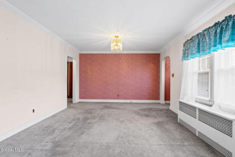 905 Vischer Avenue Schenectady NY 12306