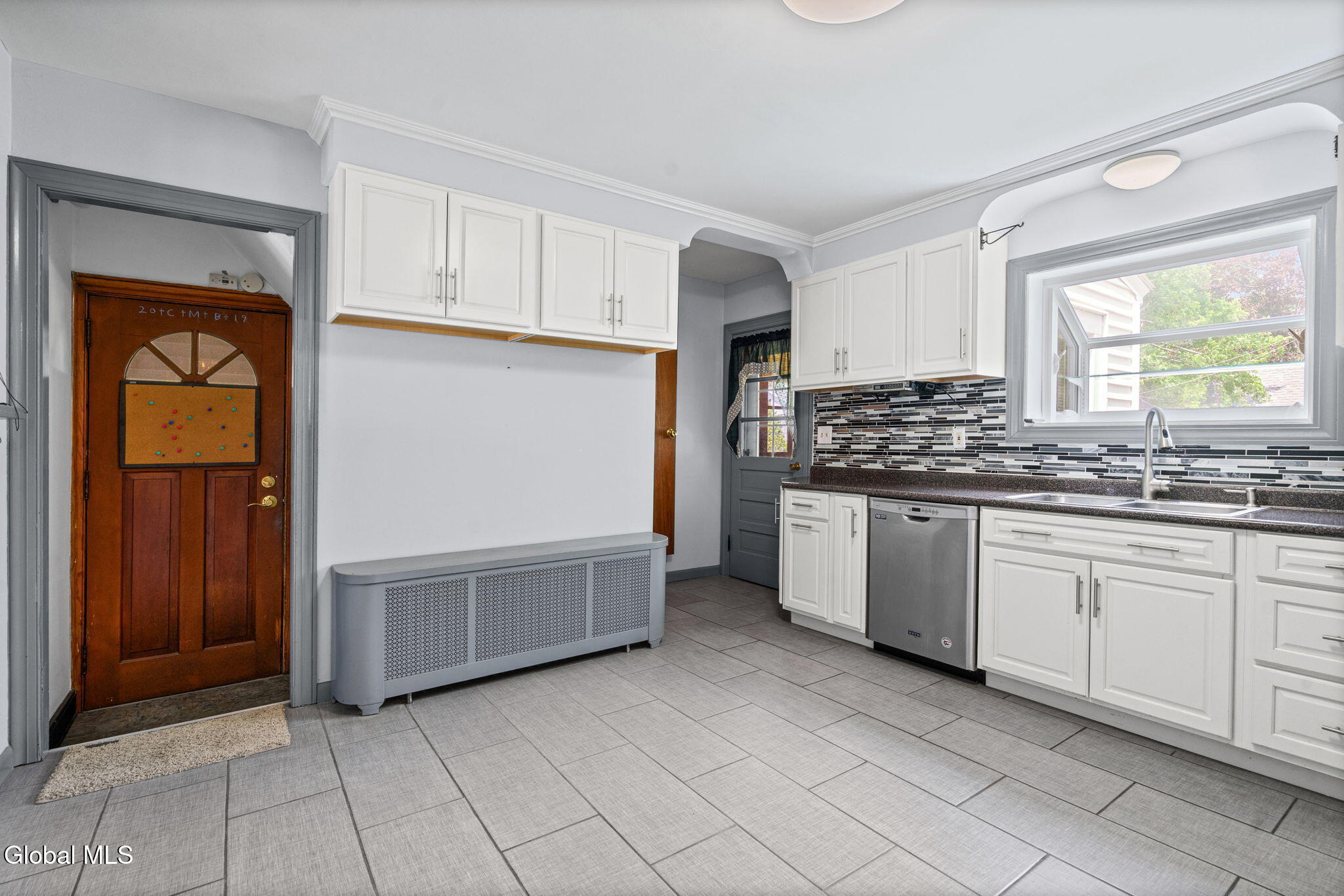 905 Vischer Avenue Schenectady NY 12306
