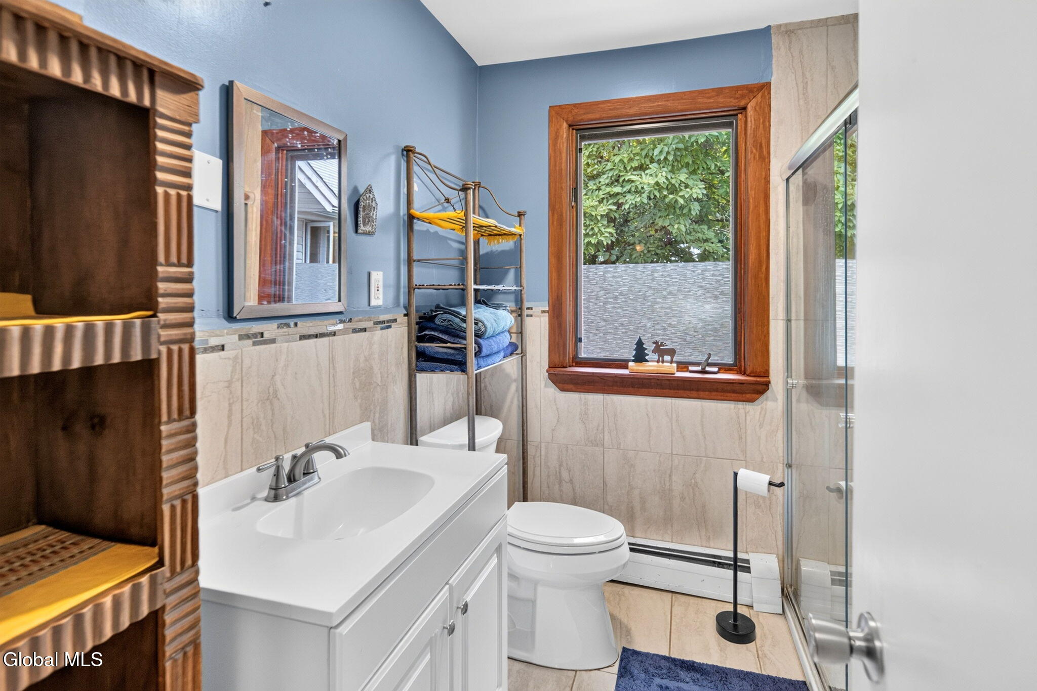 1528 Regent Street Niskayuna NY 12309