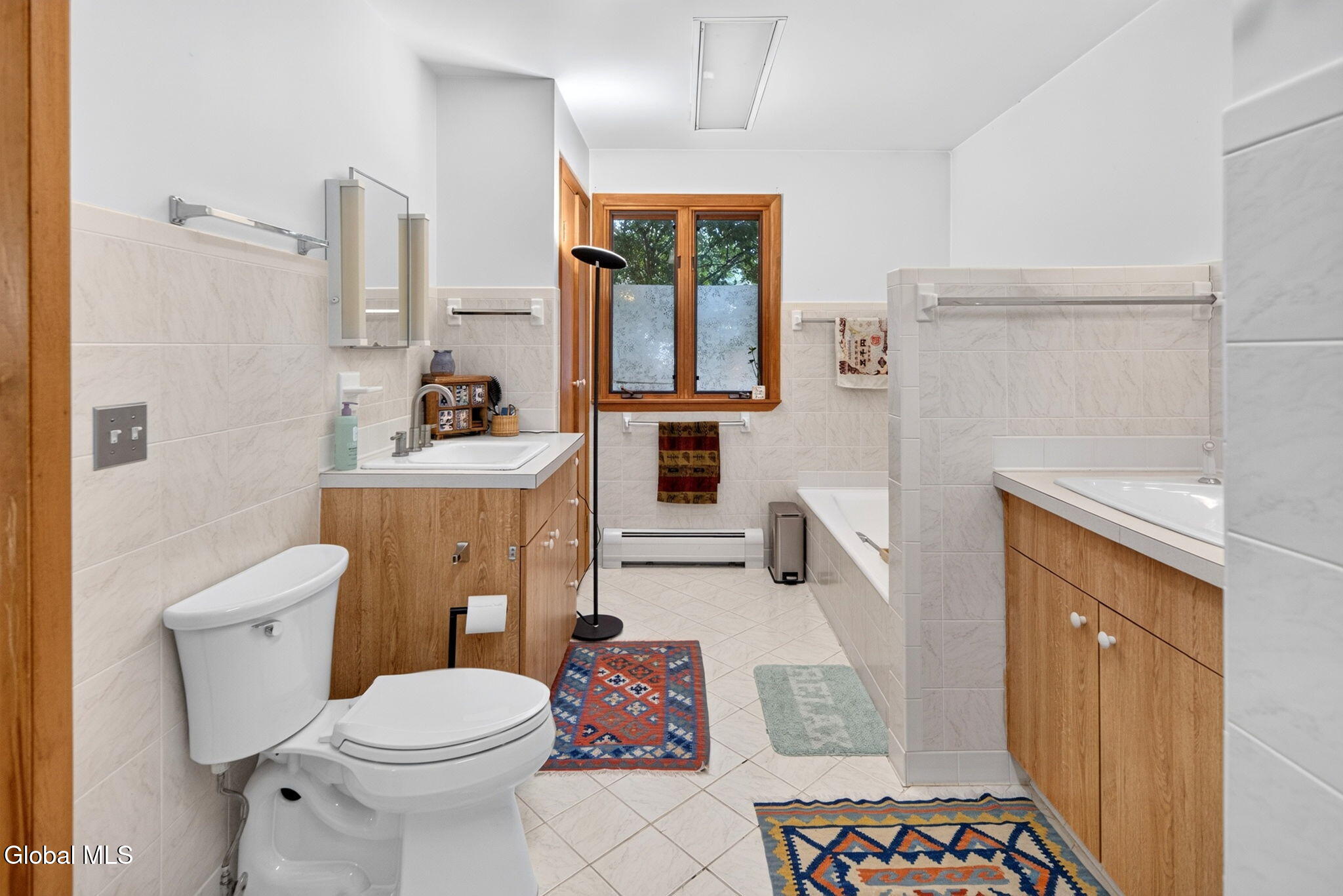 1528 Regent Street Niskayuna NY 12309