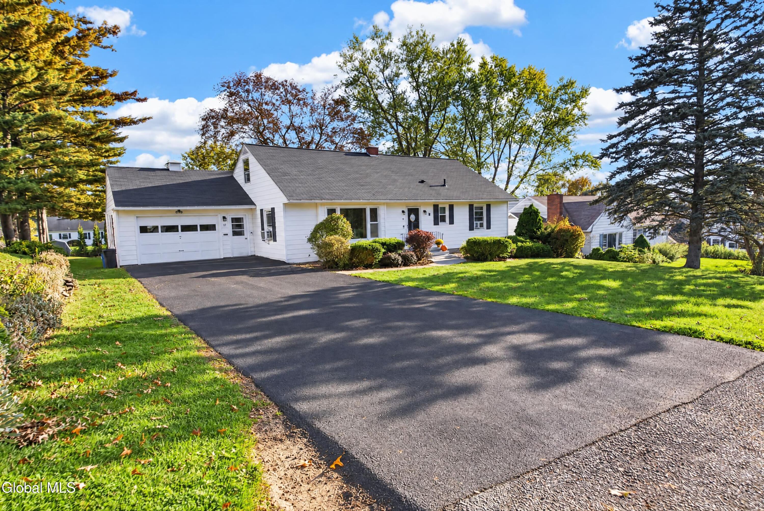 37 Coolidge Road Amsterdam NY 12010