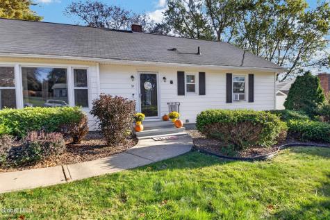 37 Coolidge Road Amsterdam NY 12010