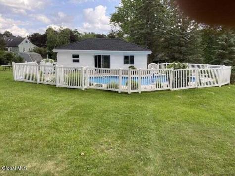 37 Coolidge Road Amsterdam NY 12010