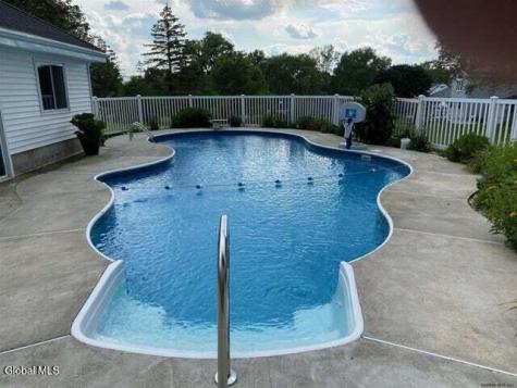 37 Coolidge Road Amsterdam NY 12010