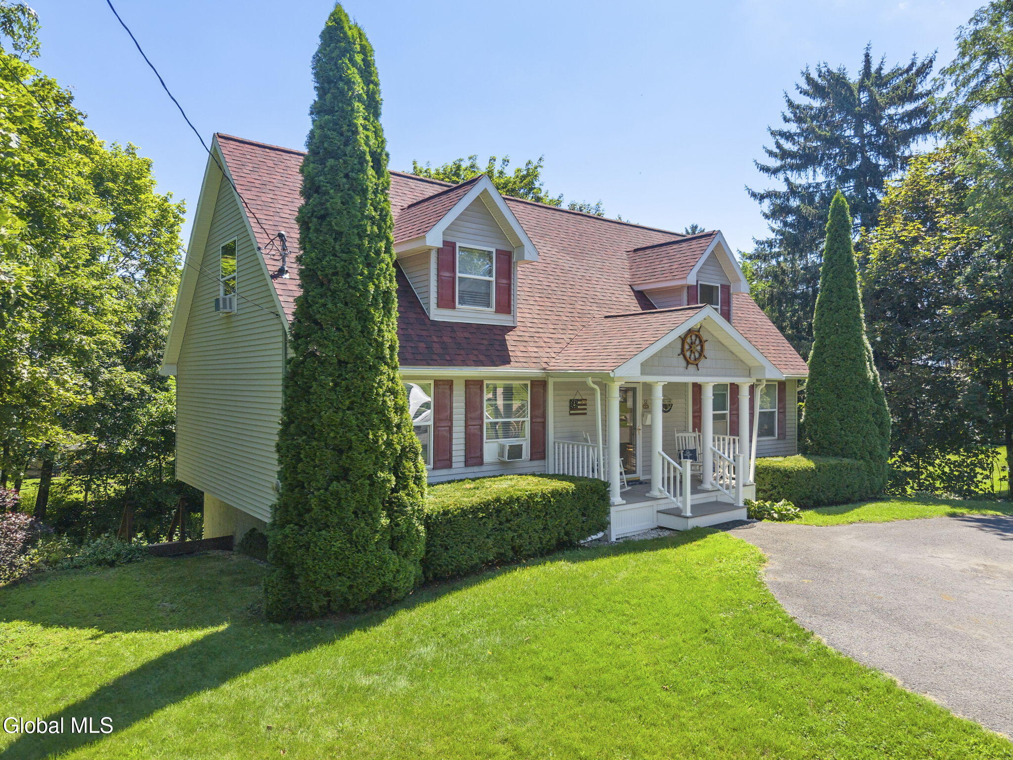30-32 Western Avenue Ravena NY 12143