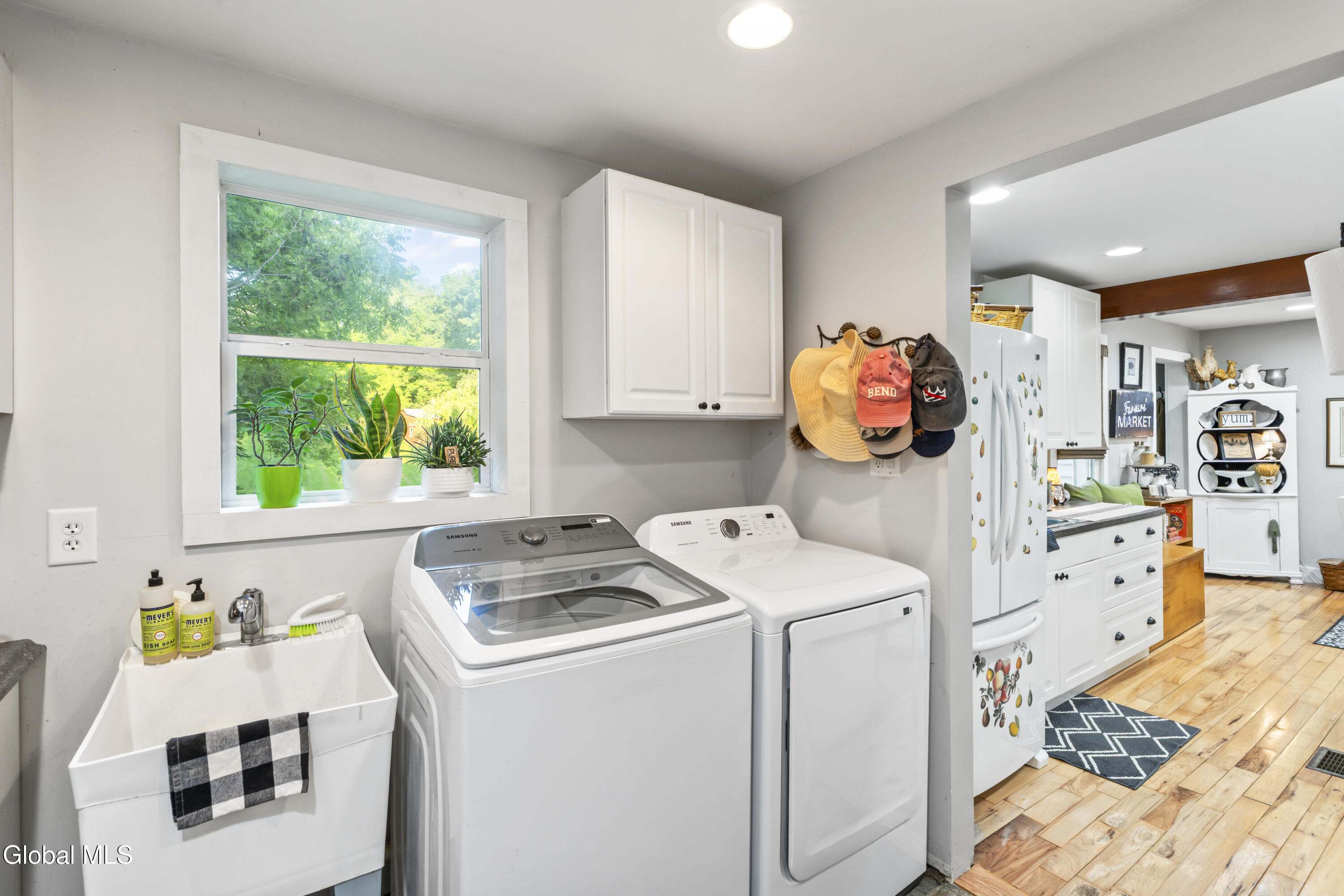 350 County Road 25 Hudson NY 12534