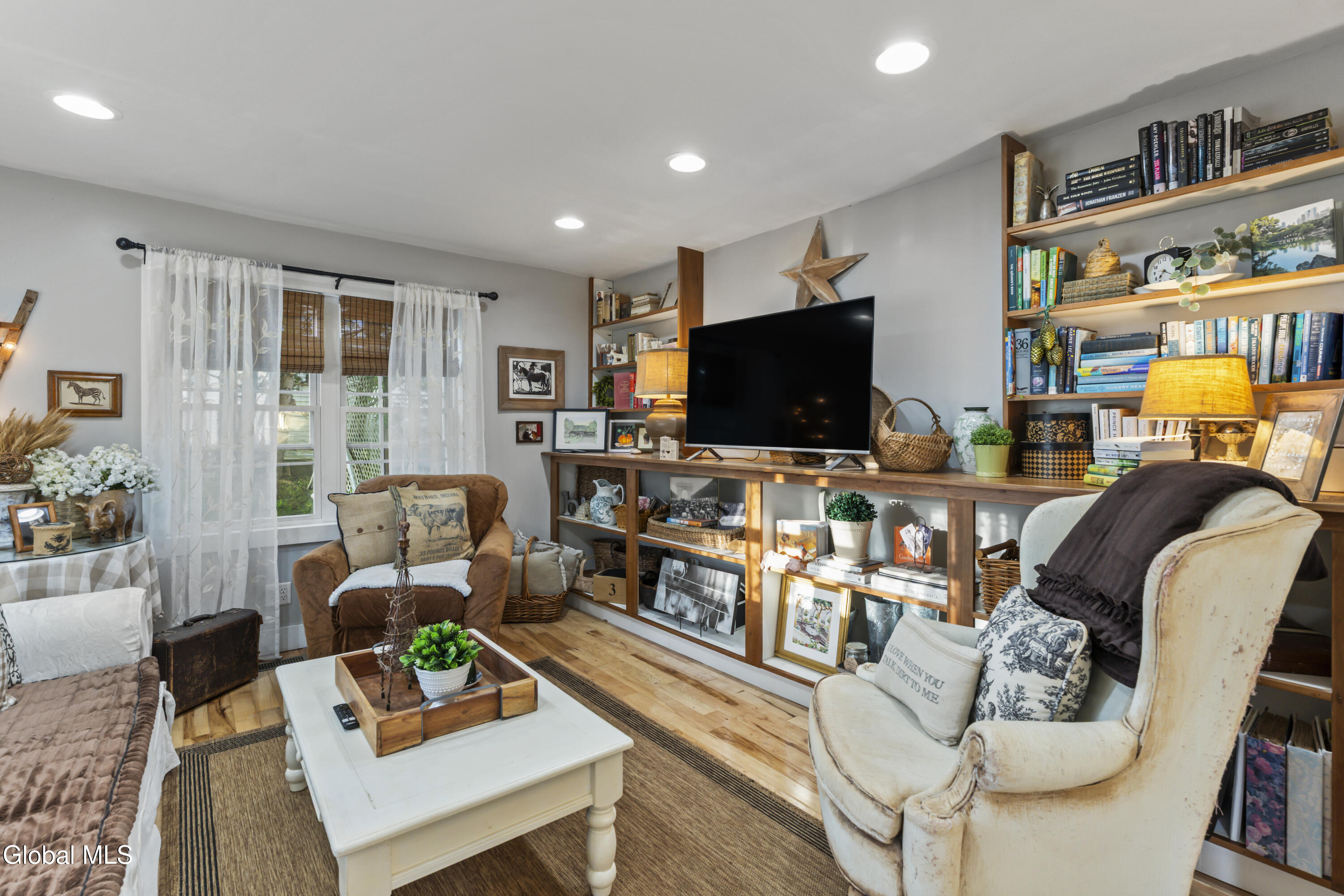 350 County Road 25 Hudson NY 12534
