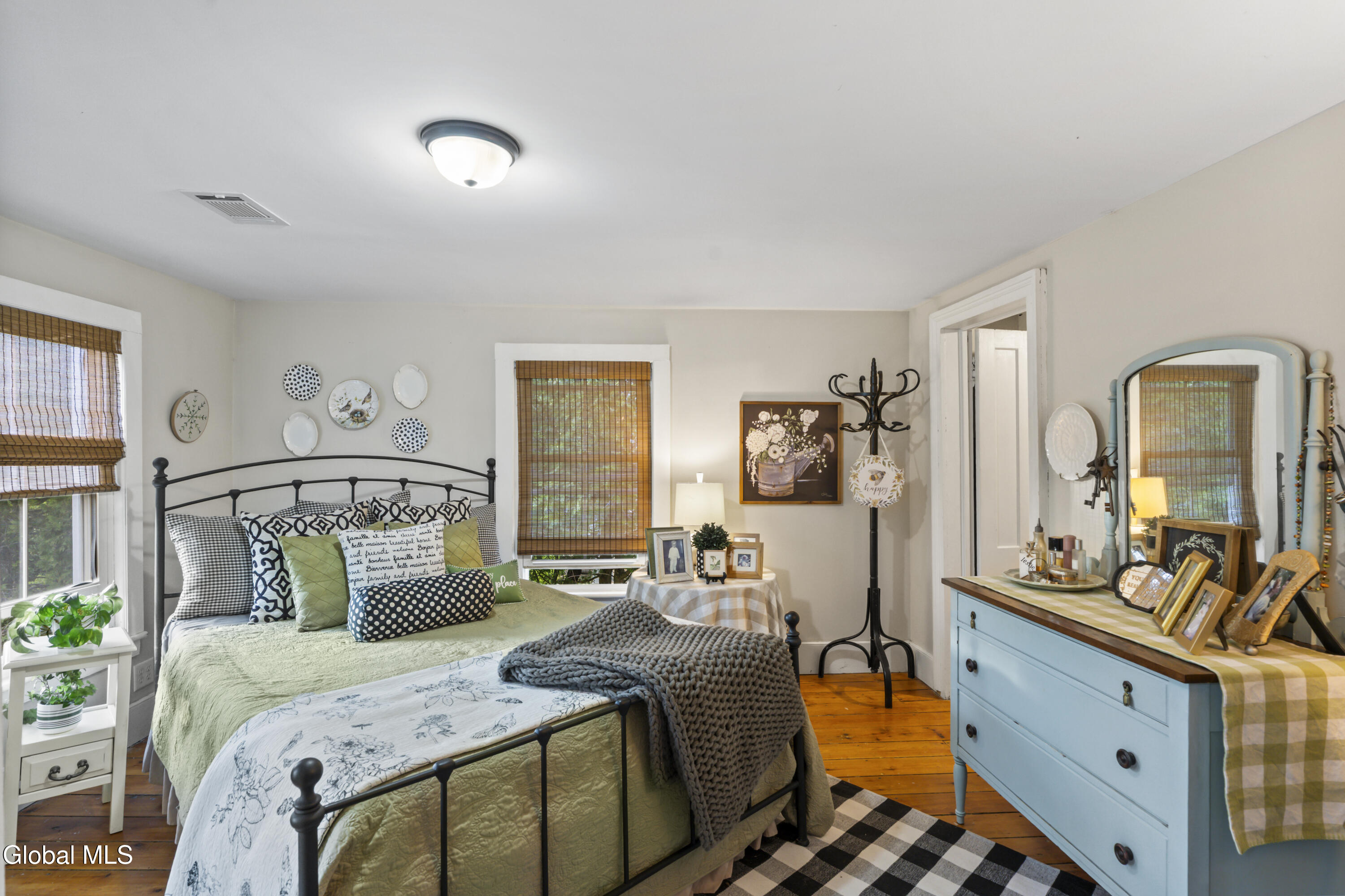 350 County Road 25 Hudson NY 12534