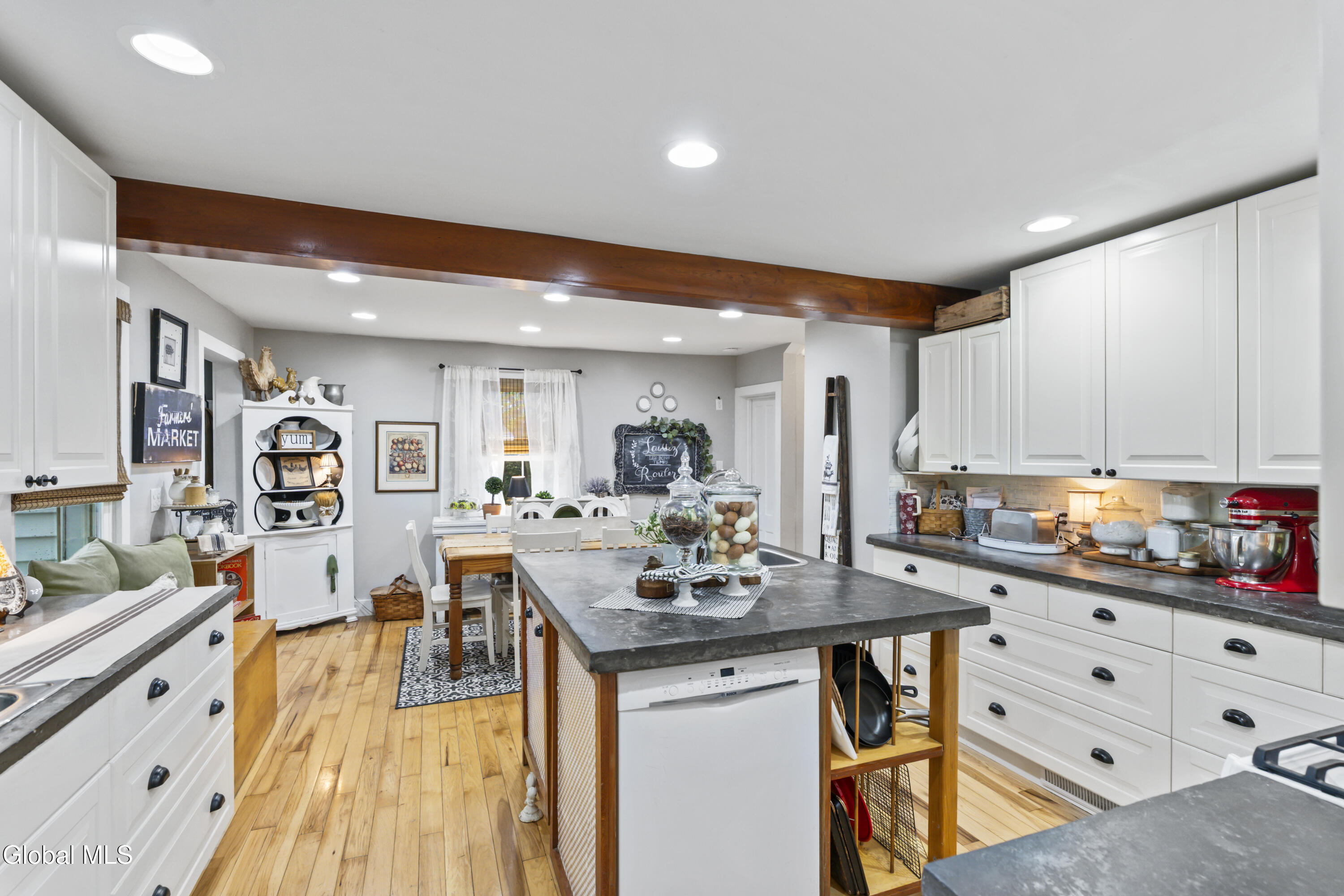350 County Road 25 Hudson NY 12534