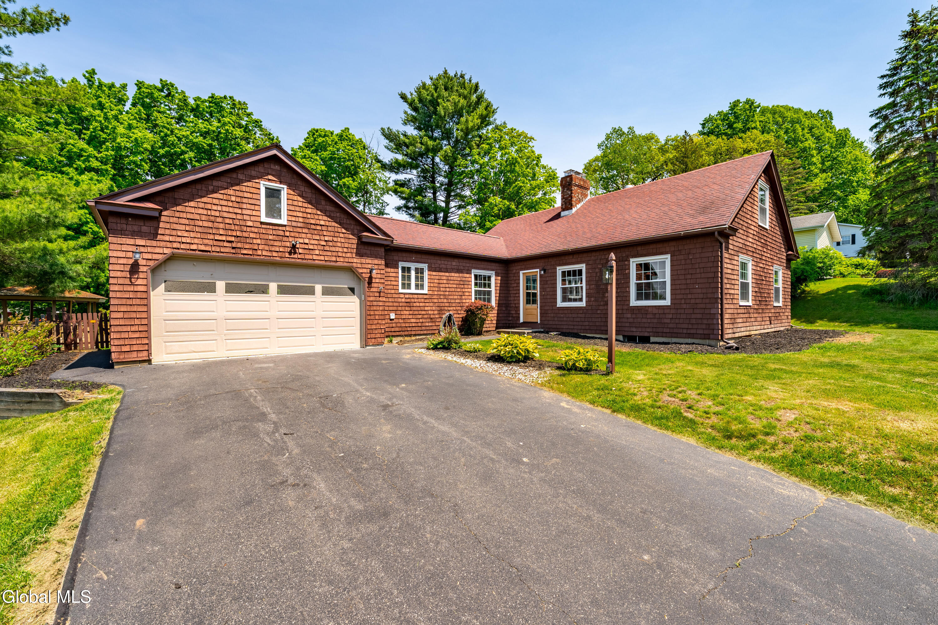 2704 Apple Tree Lane Castleton On Hudson NY 12033