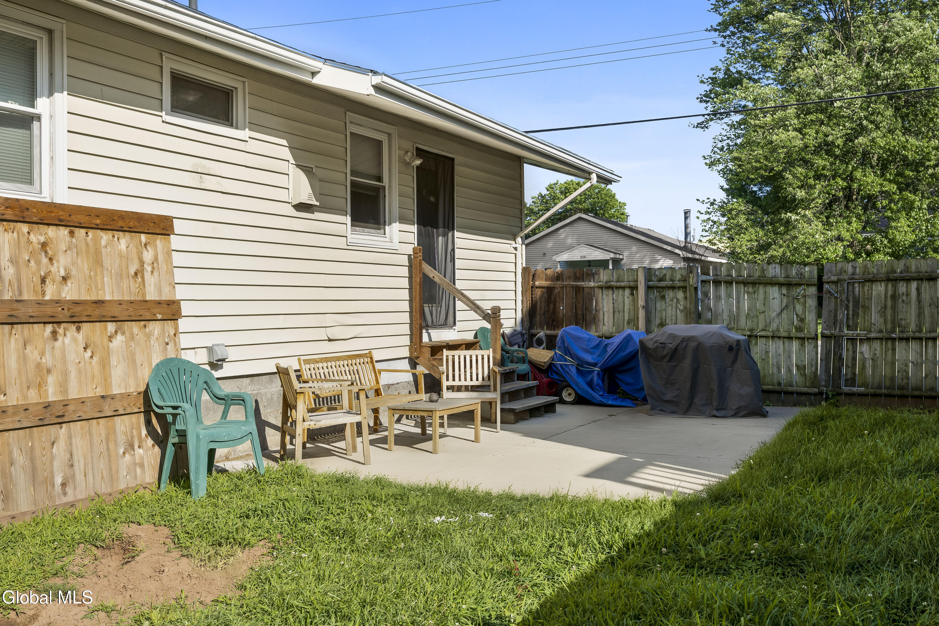 309 Manchester Road Schenectady NY 12304