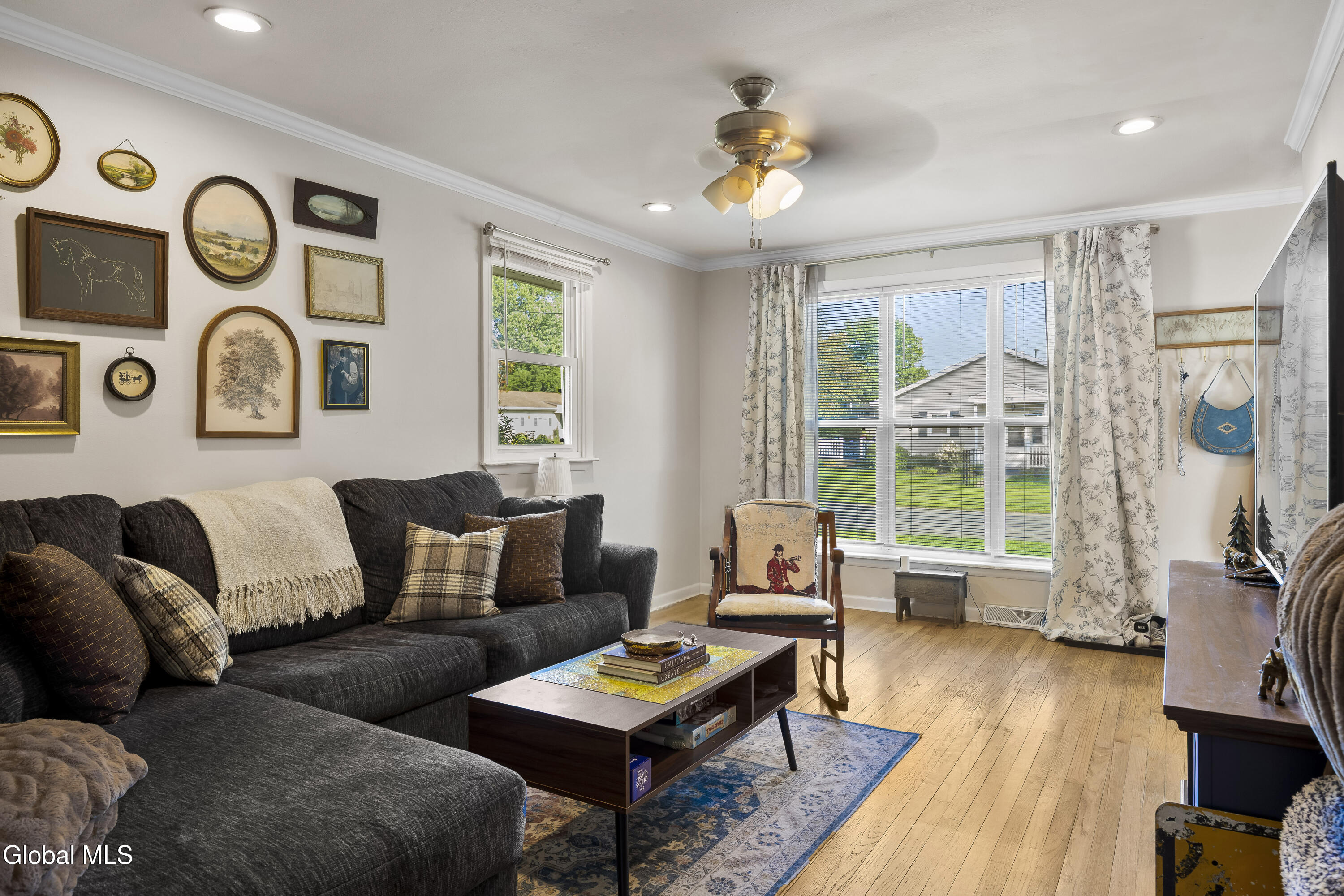 309 Manchester Road Schenectady NY 12304