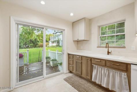 84 Lord Avenue Troy NY 12180