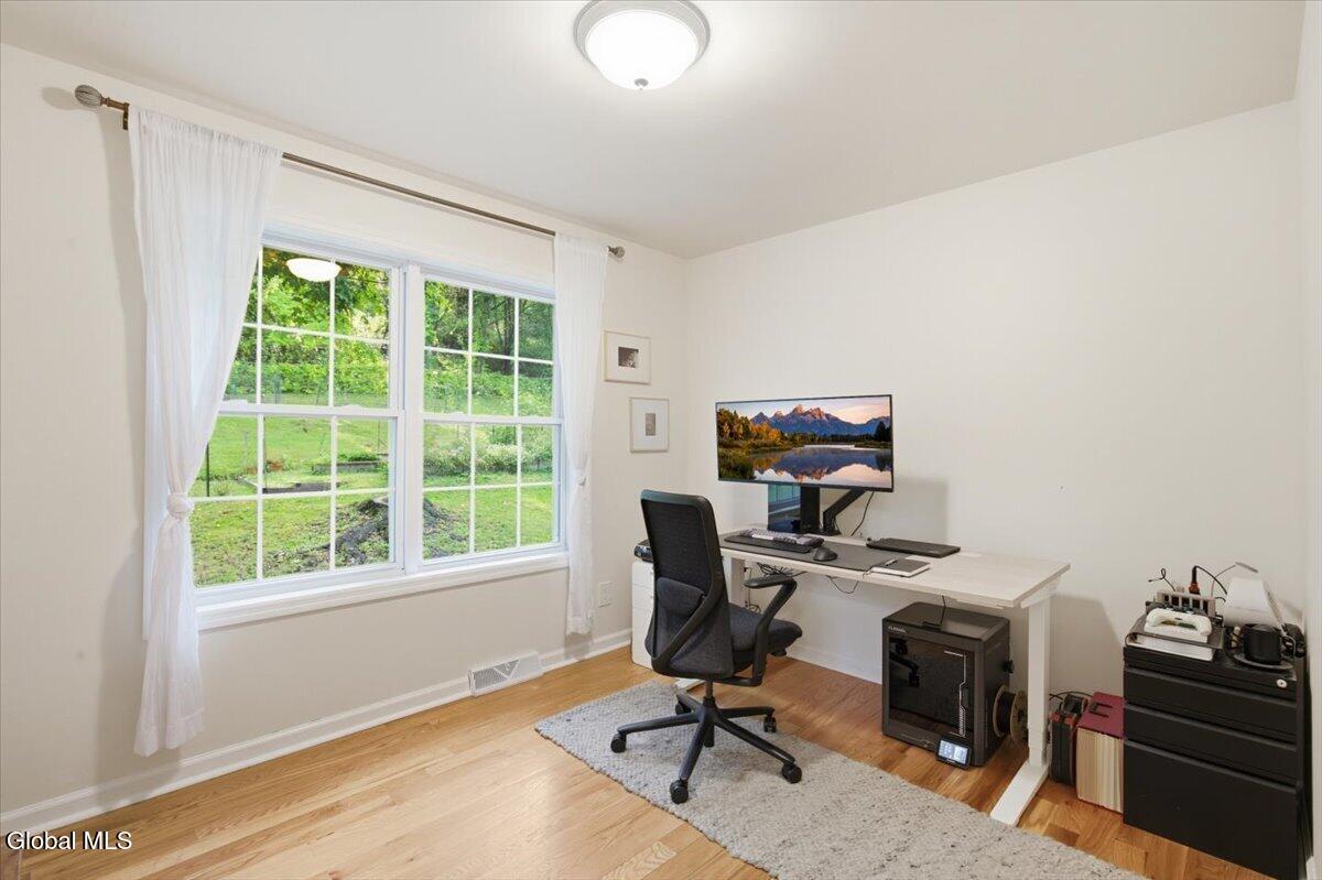 84 Lord Avenue Troy NY 12180
