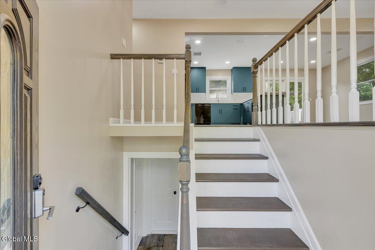 513 Canada Street Lake George NY 12845