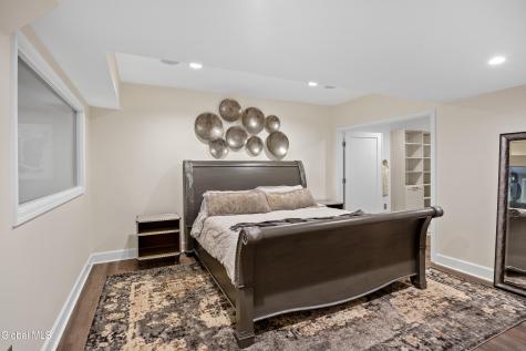 1 Oak Brook Boulevard Saratoga Springs NY 12866