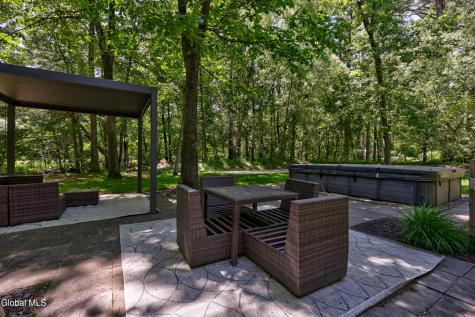 1 Oak Brook Boulevard Saratoga Springs NY 12866
