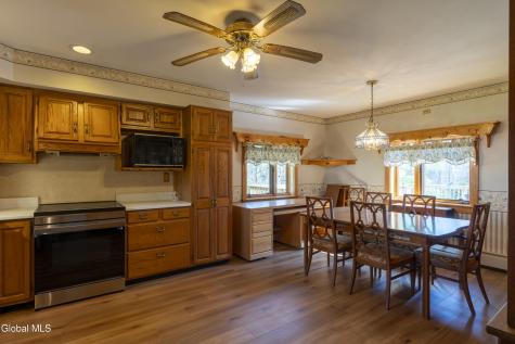 2 Cesta Lane Troy NY 12180