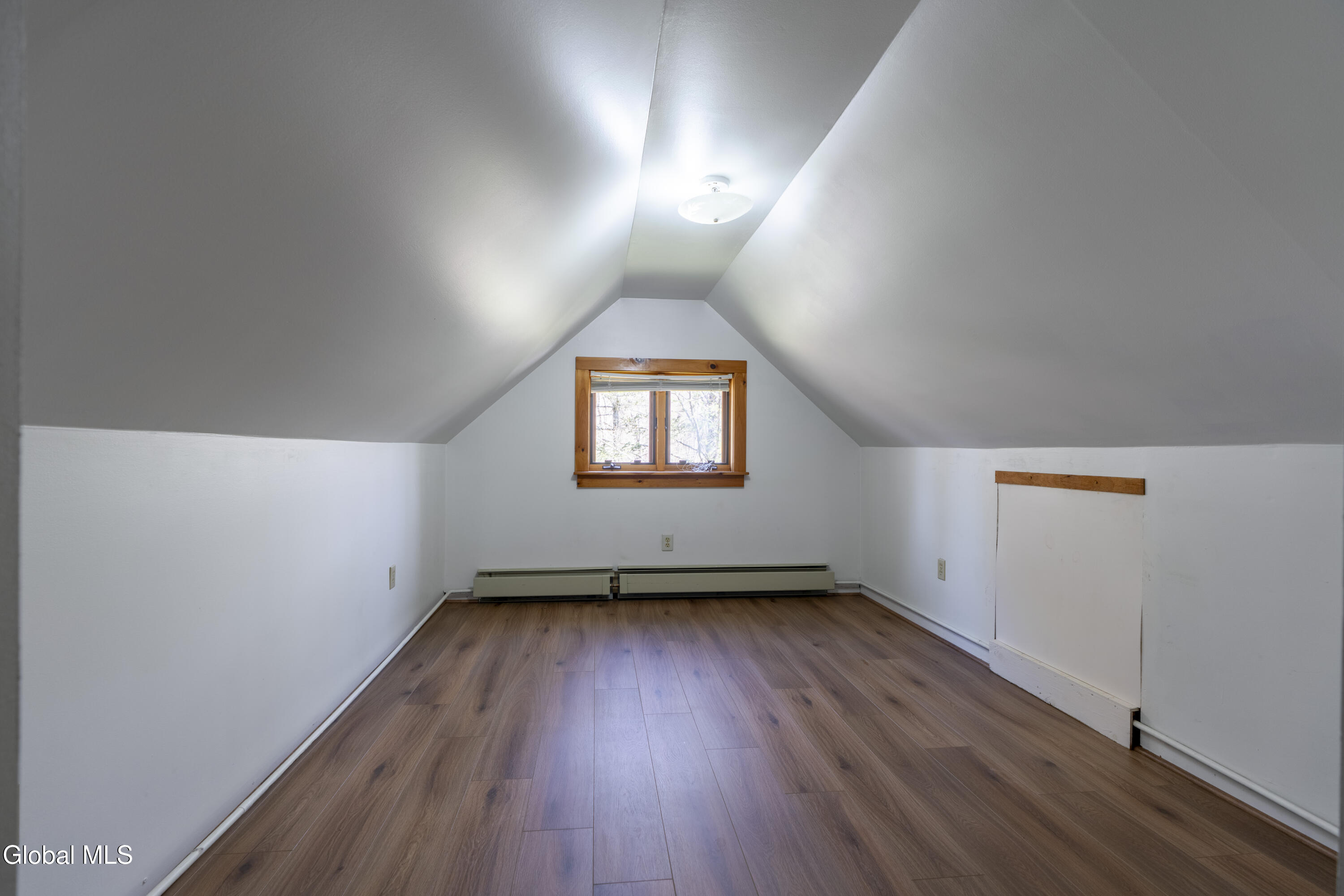 2 Cesta Lane Troy NY 12180