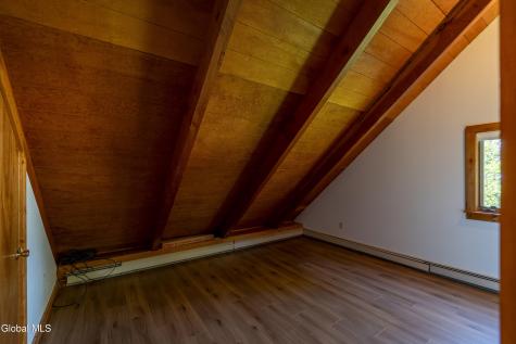 2 Cesta Lane Troy NY 12180