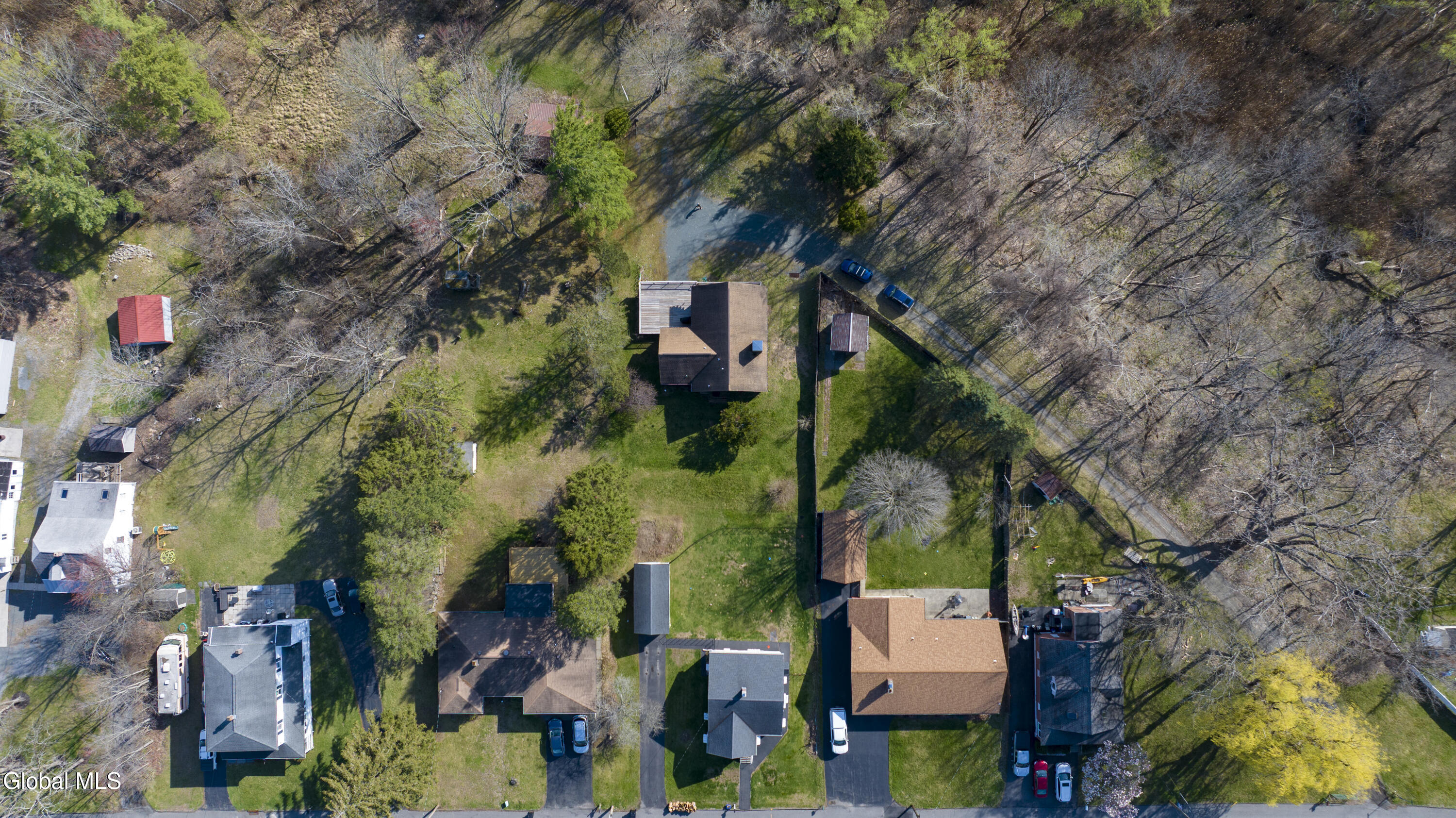 2 Cesta Lane Troy NY 12180