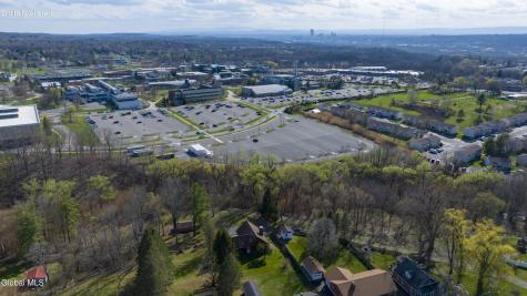 2 Cesta Lane Troy NY 12180