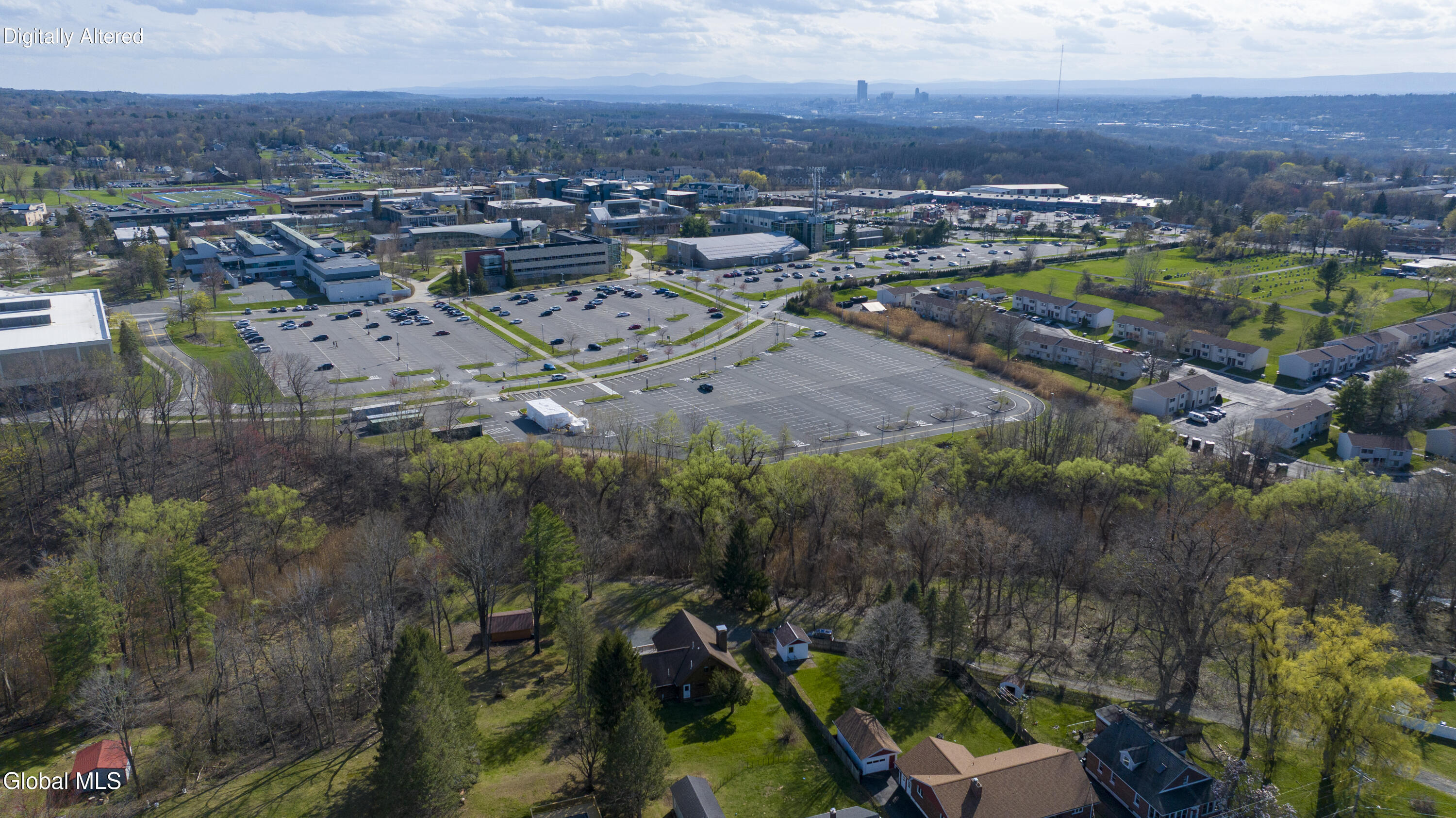 2 Cesta Lane Troy NY 12180