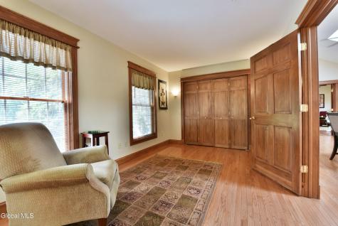 625 Mckay Road Amsterdam NY 12010