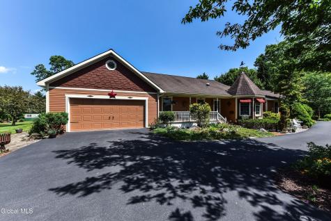 625 Mckay Road Amsterdam NY 12010