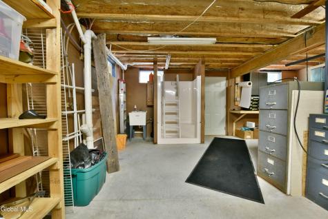 625 Mckay Road Amsterdam NY 12010